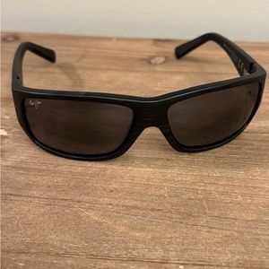 Maui Jim black sunglasses- wassup model